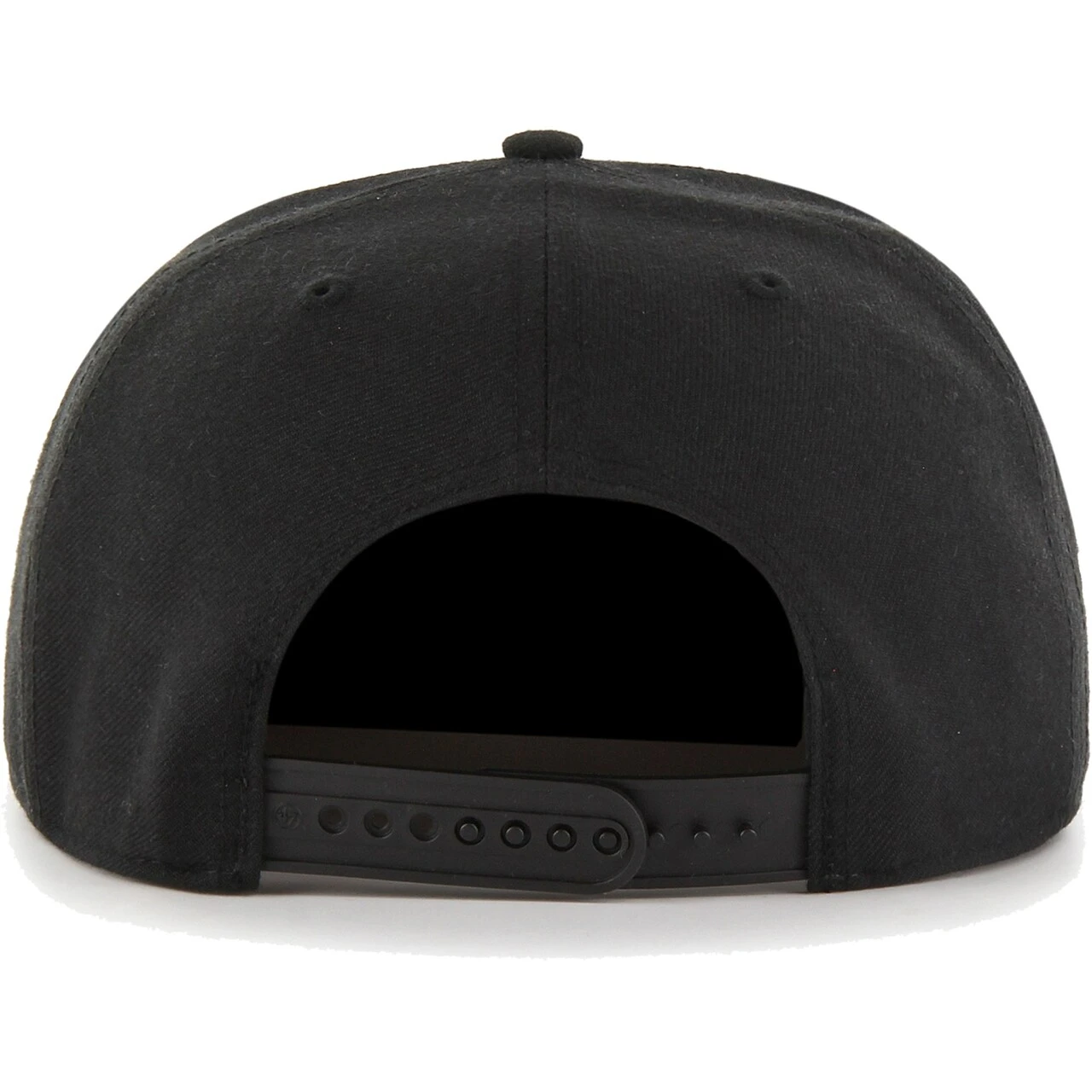 Men's New York Yankees '47 Black On Black Sure Shot Captain Snapback Hat 3 Men's New York Yankees '47 Black On Black Sure Shot Captain Snapback Hat - Image 3