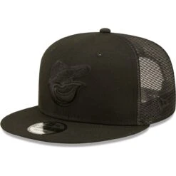 Men's Baltimore Orioles New Era Blackout Trucker 9FIFTY Snapback Hat