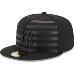 Men's New York Yankees New Era Black Tonal Flag 59FIFTY Fitted Hat