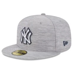 Men's New York Yankees New Era Gray 2023 Clubhouse 59FIFTY Fitted Hat