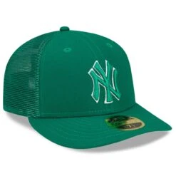 Men's New York Yankees New Era Green 2022 St. Patrick's Day Low Profile 59FIFTY Fitted Hat -Hat Shop mens new era green new york yankees 2022 st patricks day low profile 59fifty fitted hat pi4418000 altimages ff 4418242 6ef5467c280945efed5falt3 full