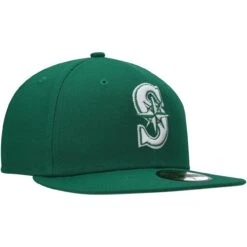 Men's Seattle Mariners New Era Kelly Green White Logo 59FIFTY Fitted Hat 6 Men's Seattle Mariners New Era Kelly Green White Logo 59FIFTY Fitted Hat -Hat Shop mens new era kelly green seattle mariners white logo 59fifty fitted hat pi4708000 altimages ff 4708055 484317c971bc426309f9alt3 full