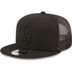 Men's Los Angeles Dodgers New Era Blackout Trucker 9FIFTY Snapback Hat