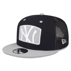 Men's New York Yankees New Era Navy Logo Zoom Trucker 9FIFTY Snapback Hat