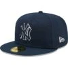 Men's New York Yankees New Era Navy Oceanside Green Undervisor 59FIFTY Fitted Hat