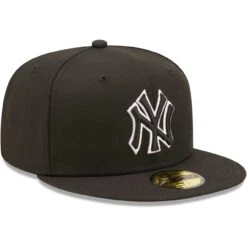 Men's New York Yankees New Era Black On Black Dub 59FIFTY Fitted Hat -Hat Shop mens new era new york yankees black on black dub 59fifty fitted hat ss5 p 4799919pv 3u lgykvbew3z1yjwcns0wrv ey9yey6qk9rbb3ztpzya