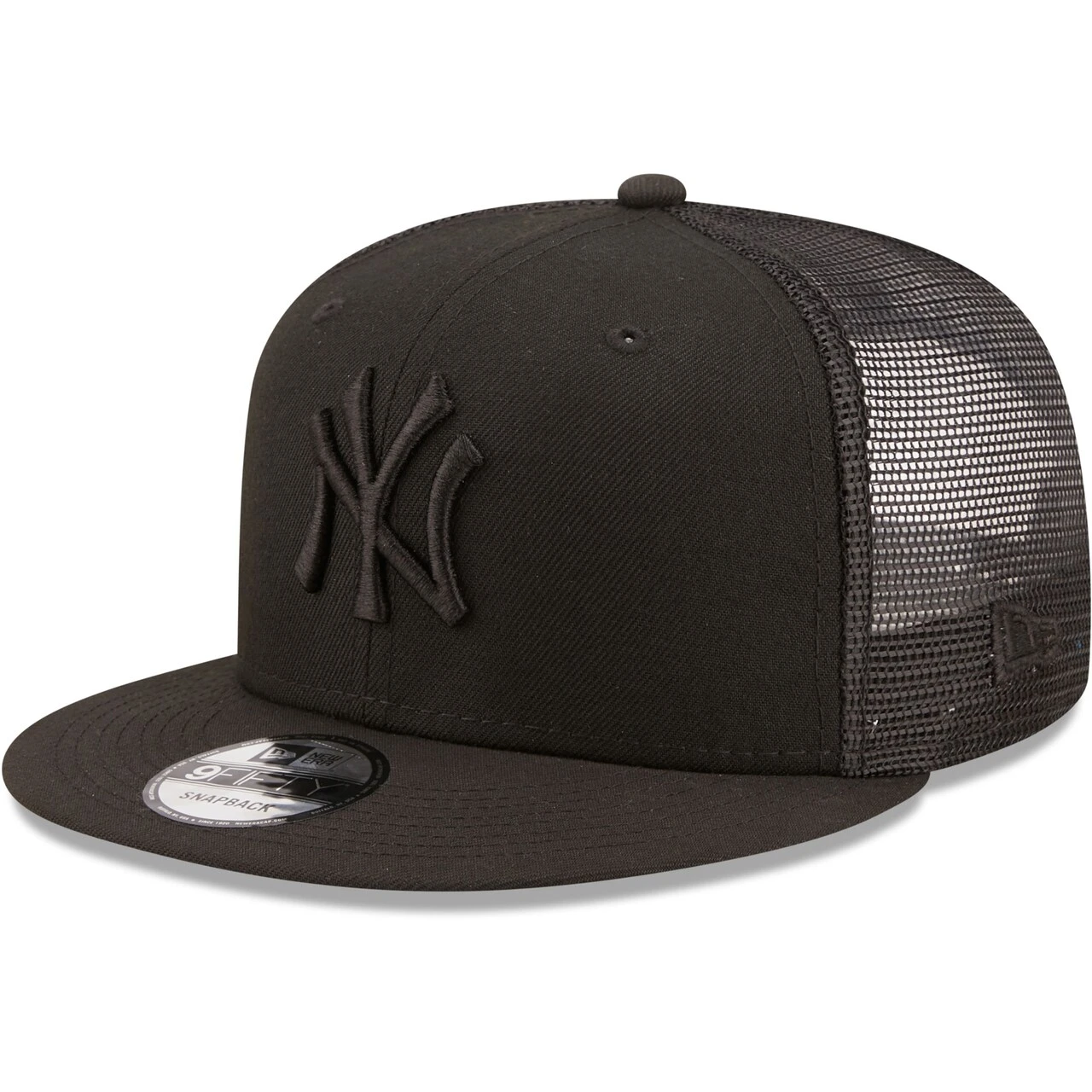 Men's New York Yankees New Era Blackout Trucker 9FIFTY Snapback Hat 1 Men's New York Yankees New Era Blackout Trucker 9FIFTY Snapback Hat